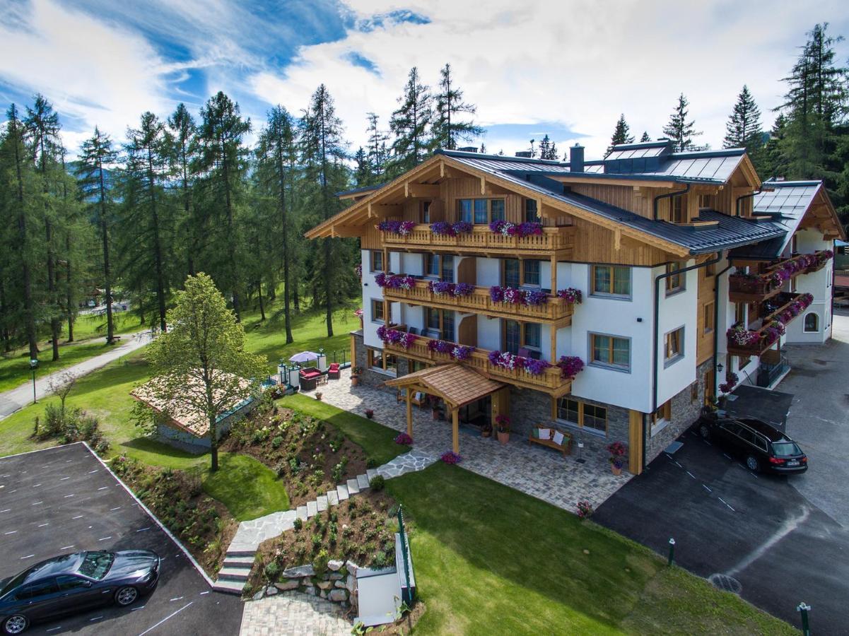 Hotel Lindenhof Ramsau am Dachstein Exteriör bild